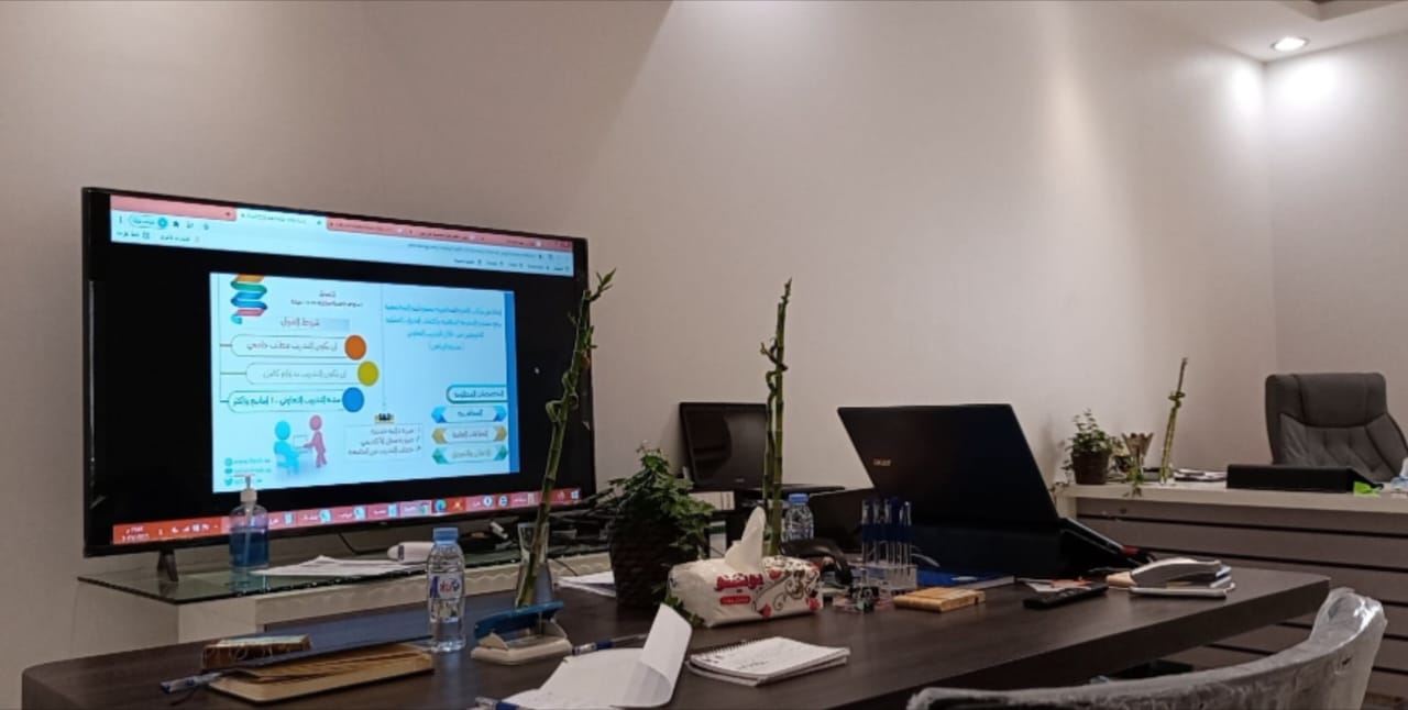 e09c1557-598d-4d42-bfd5-a42356c722e5